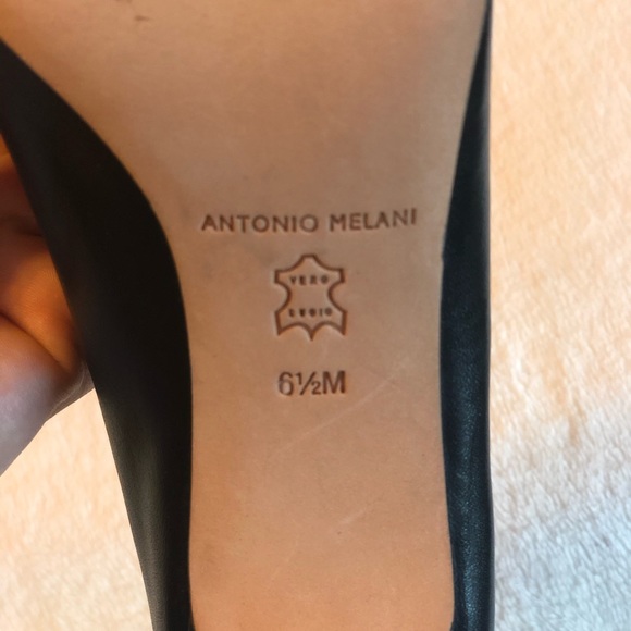 Antonio Melani Heels - Picture 2 of 4